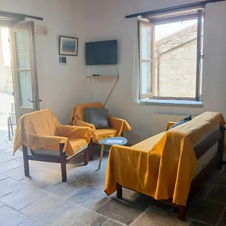 Traditional Cozy Retreat Apartman *